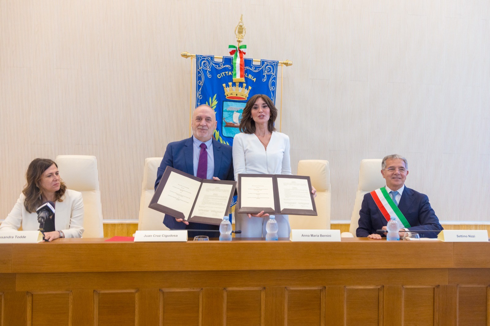 Einstein Telescope, siglato ad Olbia l’accordo con la Spagna per il sostegno alla candidatura dell’Italia.  Bernini: proposta italiana ancora più forte e credibile.