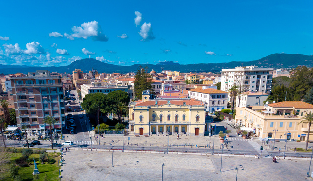 Fase 2. Sanificazione strade oggi 16 maggio 2020.